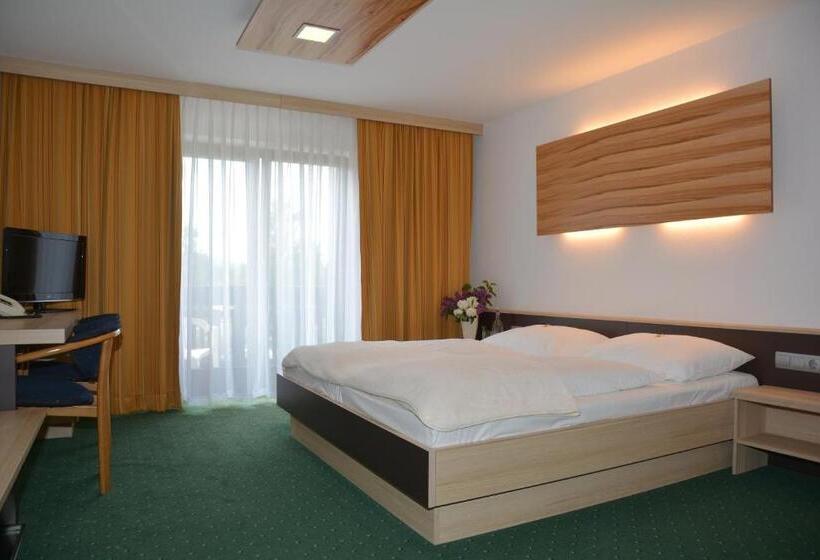 Номер Стандарт, Der Trattner   Hotel Trattnerhof & Hotel Schöcklblick