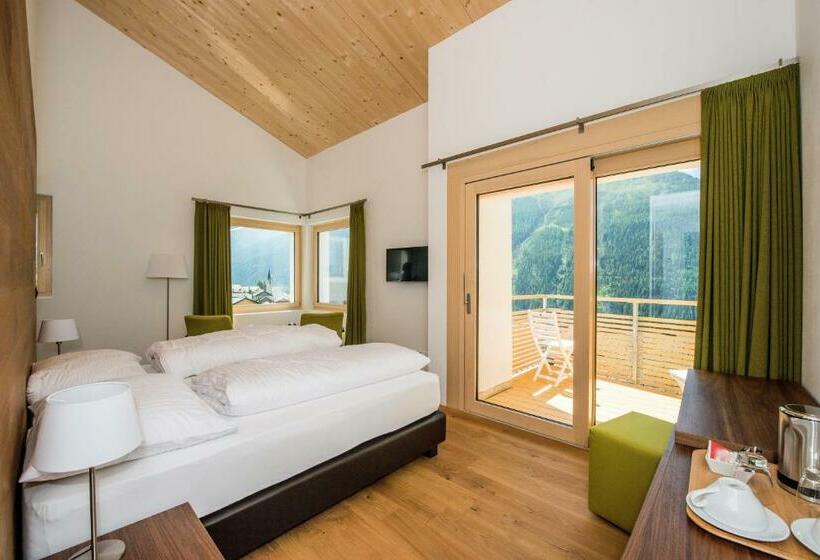 Номер Стандарт Вид на Горы, Guarda Lodge