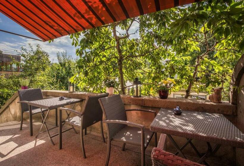 ویلای سوپریور 1 خوابه, Max Aviation Villa & Apartments