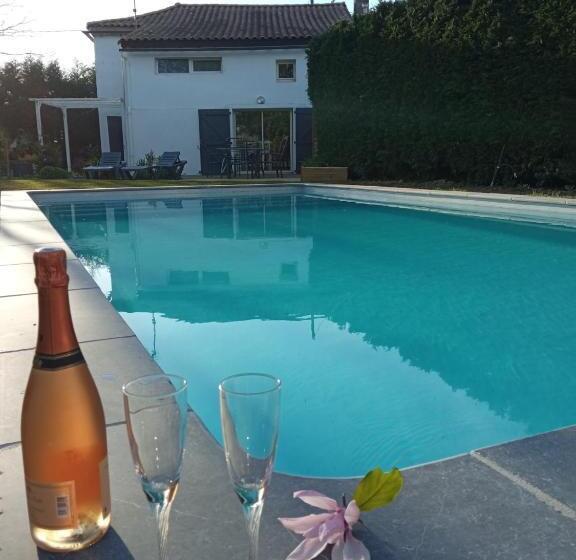 Стандартный Номер Кровать Кинг, Mas Des Vignes Piscine Chauffée