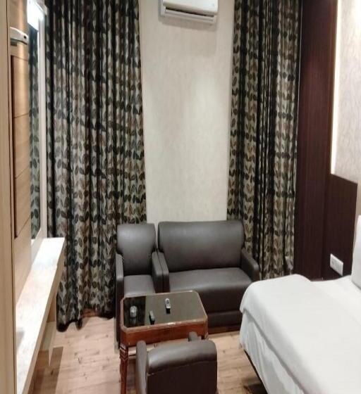 Номер Deluxe, Park Regency