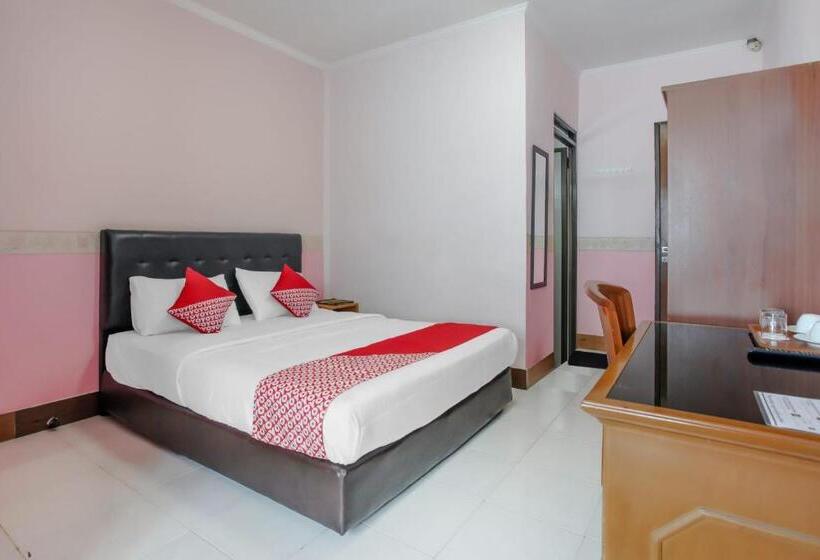 Номер Deluxe, Oyo Life 90091 Wisma Pakuan Syariah