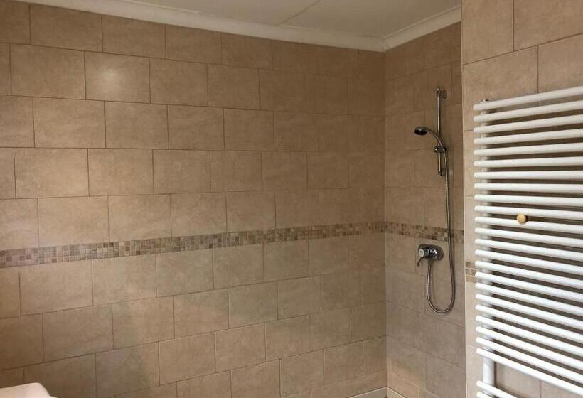 Номер Стандарт Совместная Ванная, Boutique Rooms