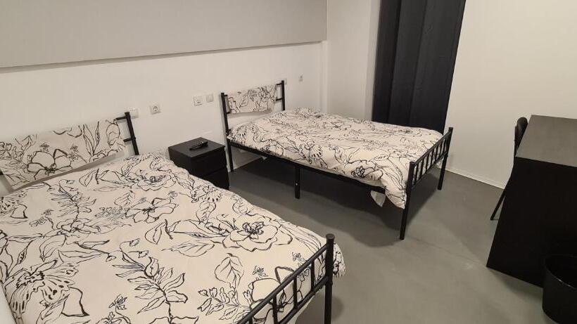 Номер Стандарт, Hostal Nana B&b