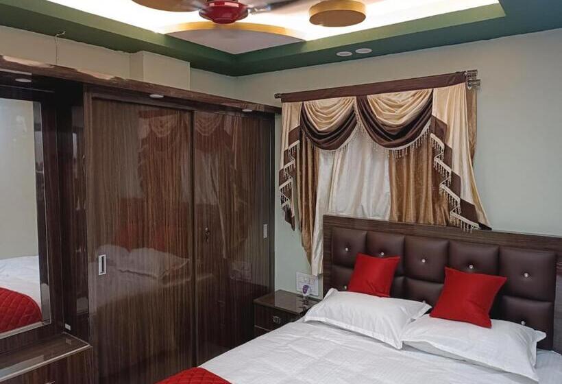 Номер Deluxe с Балконом, Alif Serviced  Apartments