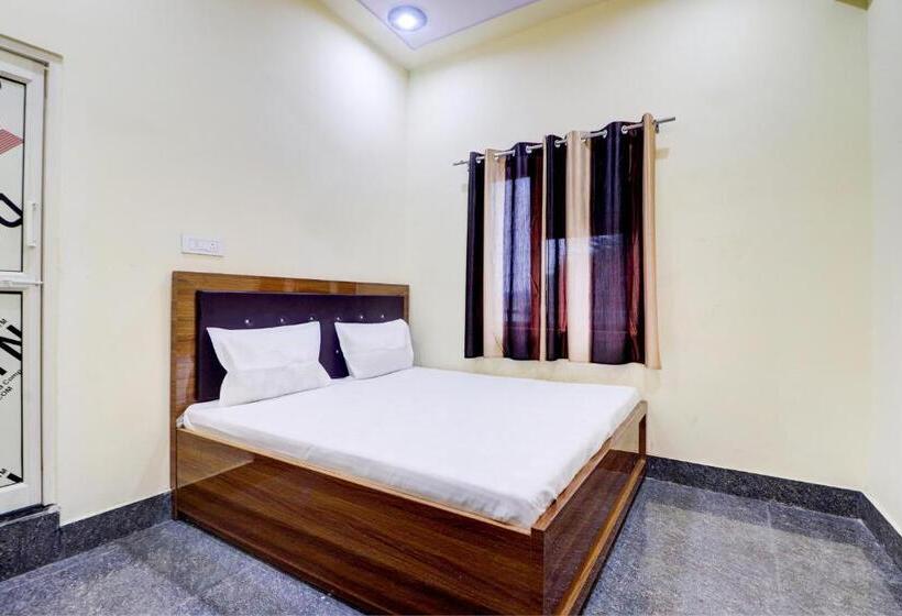 Трехместный Номер Классика, Oyo 8209 The Park Ovo Hotal