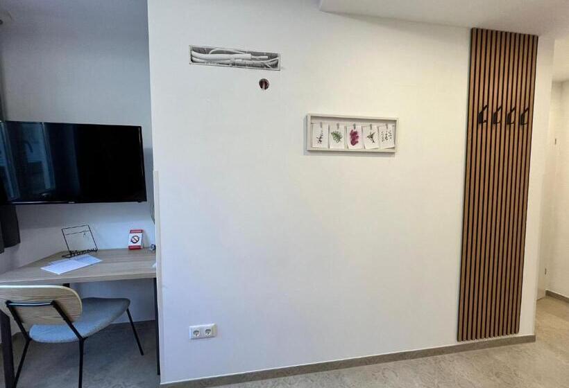 اتاق استاندارد با تخت بزرگ, Modern Hotel Krems Hauptbahnhof
