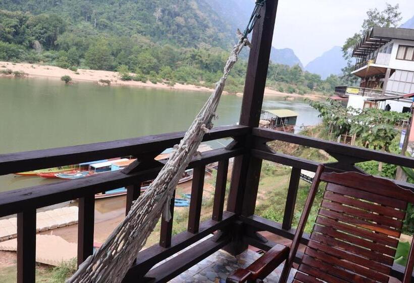 Номер Стандарт Вид на Море с Балконом, Say Lom Guesthouse