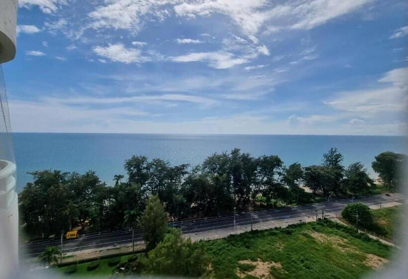 Студия Стандарт Вид на Море, Vip Condochain Rayong