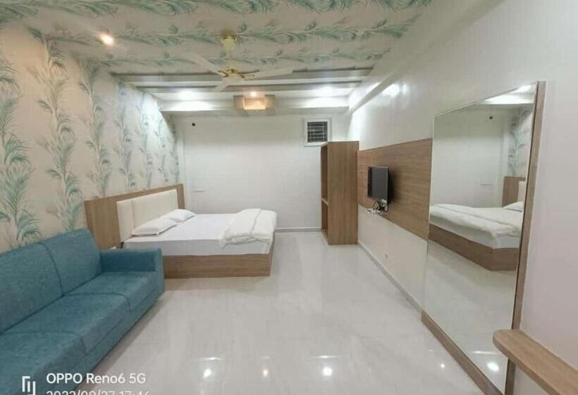 家庭套房, Annapurna Executive,tuljapur