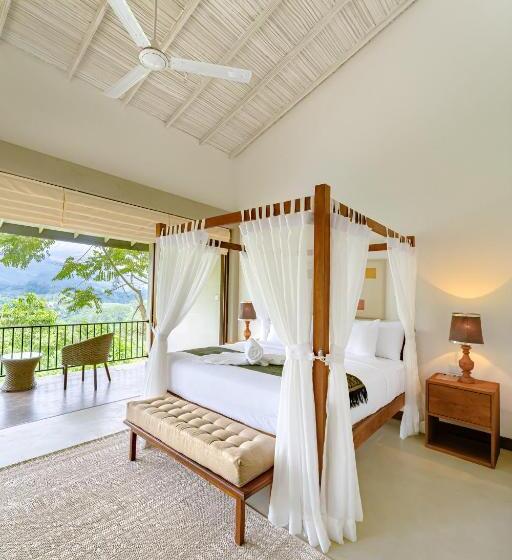 Номер Стандарт Вид на Горы, Celestial Hills   Villas & Suites By The Clarks