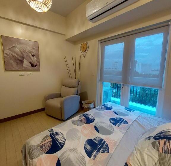 Апартаменты 1 Спальня, St. Honore New Condo Unit