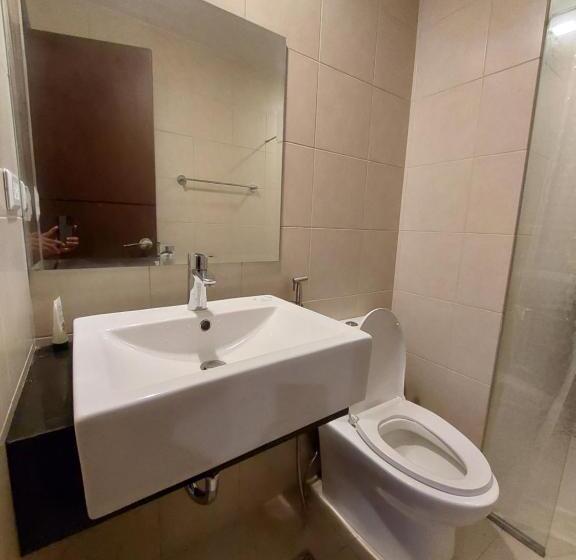 Апартаменты 1 Спальня, St. Honore New Condo Unit