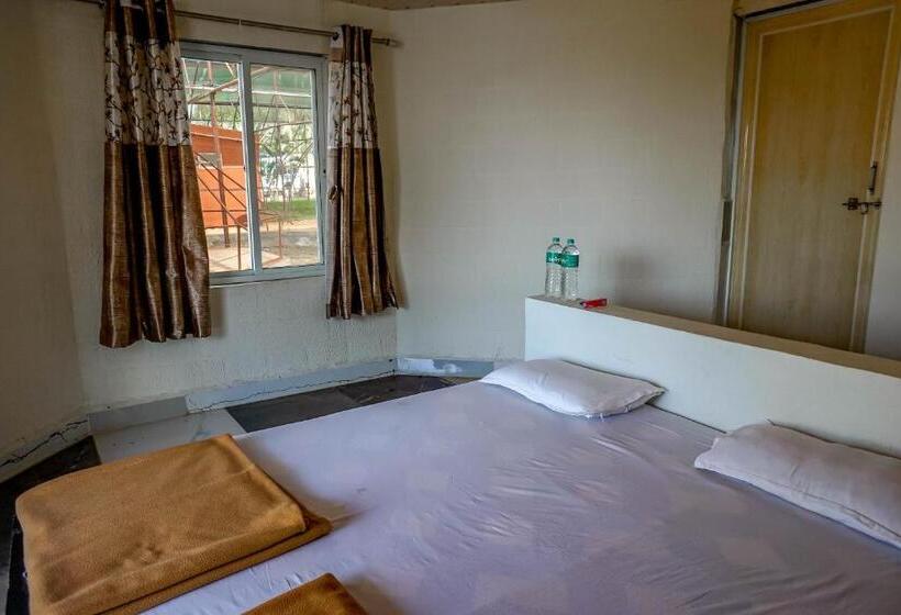 Номер Deluxe, Swarg Resort Pawana