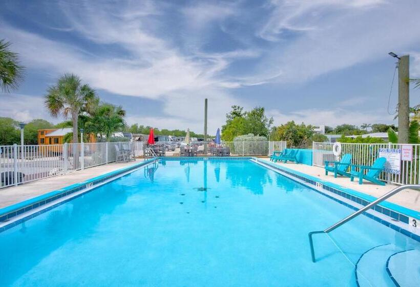 Трехместный Номер Deluxe, Cabins At Bonefish Bay