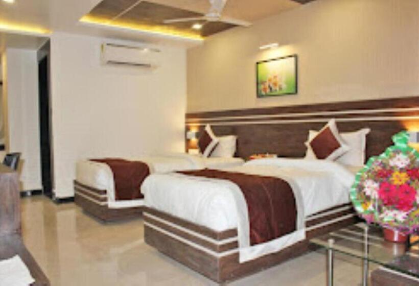 Стандартный Номер Кровать Кинг, The Suncity Hotels In Bhubaneswar Odisha
