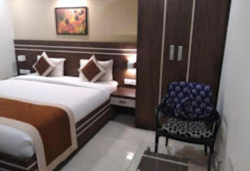 Стандартный Номер Кровать Кинг, The Suncity Hotels In Bhubaneswar Odisha