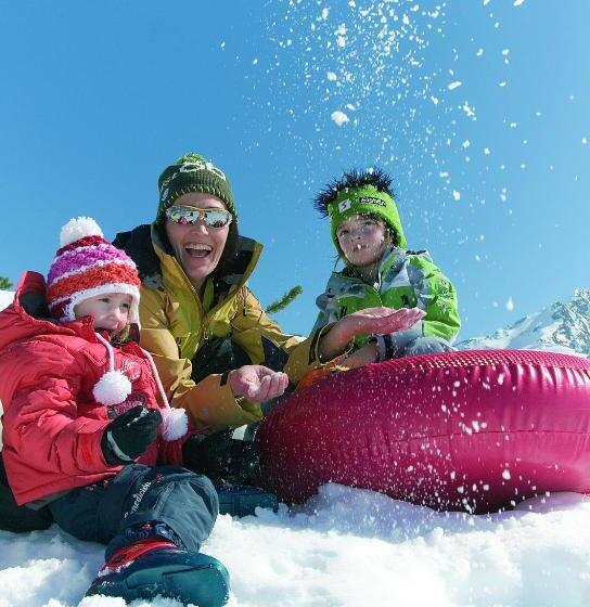 Студио Стандарт с Балконом, Alpine Lodge Klösterle Am Arlberg