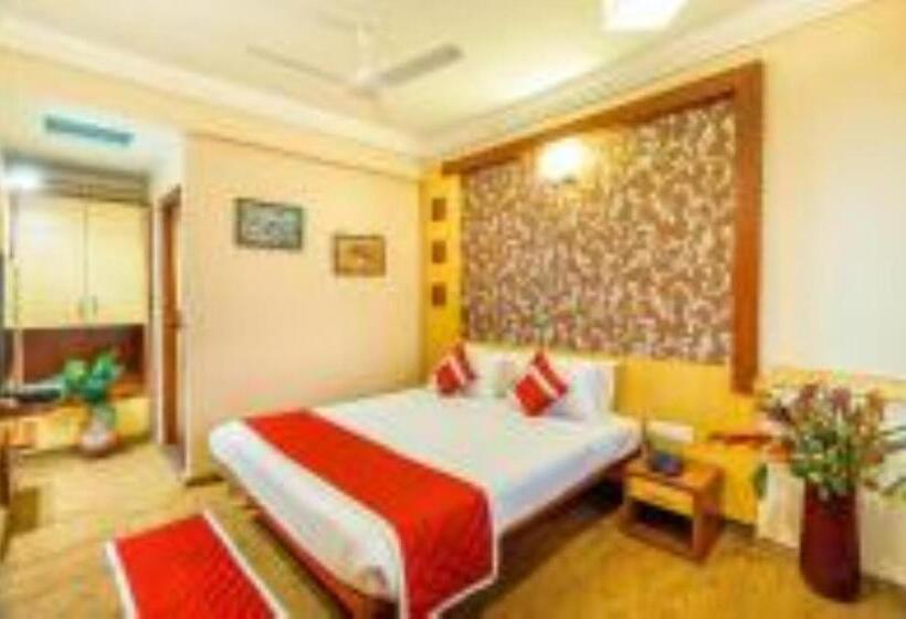 استودیوی استاندارد, Octave Kanthi Comforts, Bengaluru