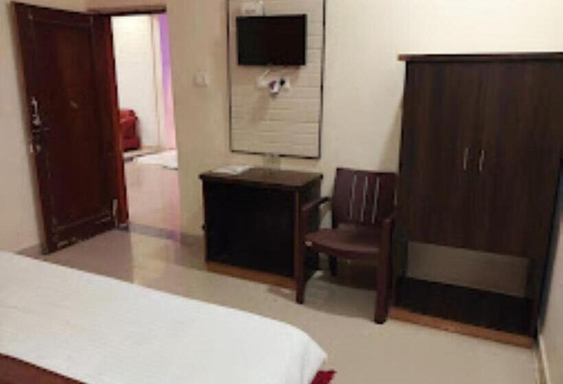 Номер Deluxe, Parth Inn, Wardha