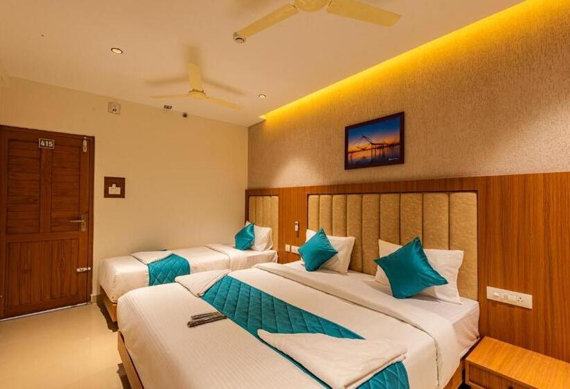 Трехместный Номер Deluxe, Stay Bella Kozhikode