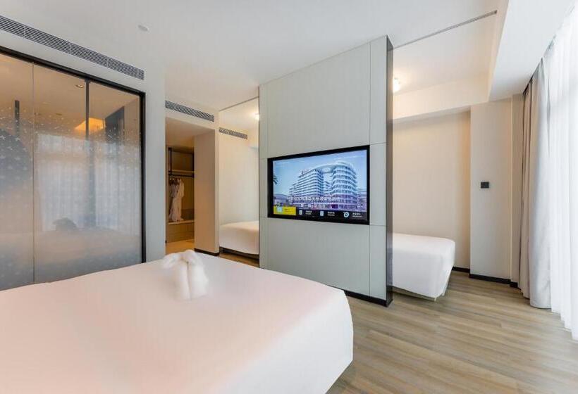 Семейный Номер Deluxe, Kew Green Hotel Mianshuicheng Haikou