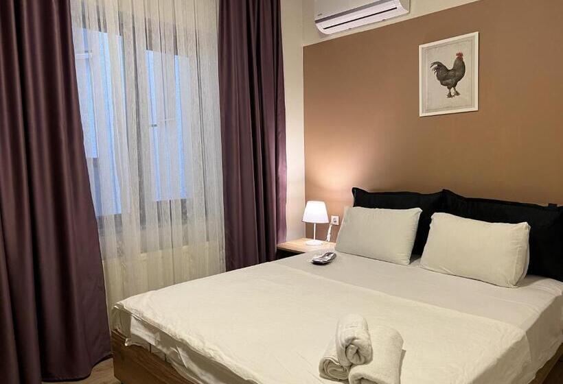低层单卧公寓, Roj Suite
