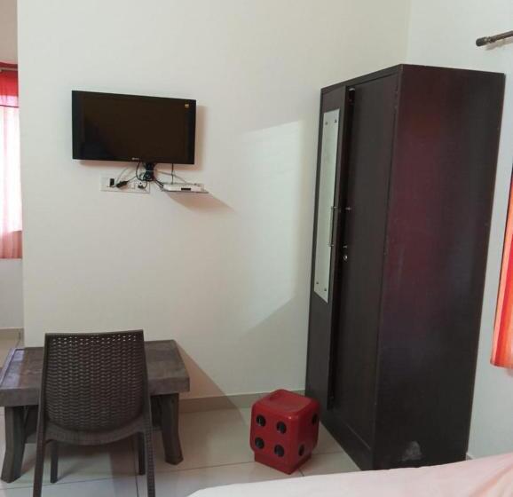 Номер Economy, Suryansh Beach Resort