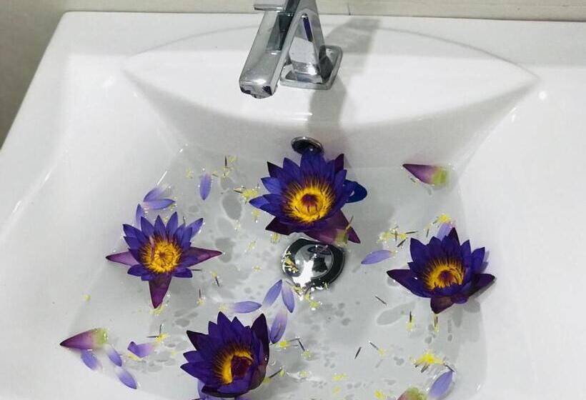 Номер Стандарт, Ibeeza Motel   Bathigama