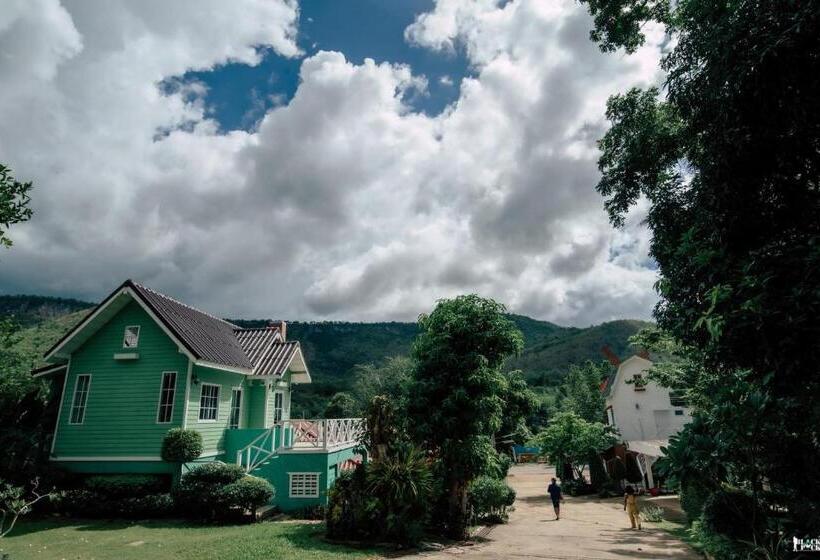 خانه 2 خوابه, Suriyan Villa Erawan Kanchanaburi สุริยัน วิลล่า เอราวัณ กาญจนบุรี