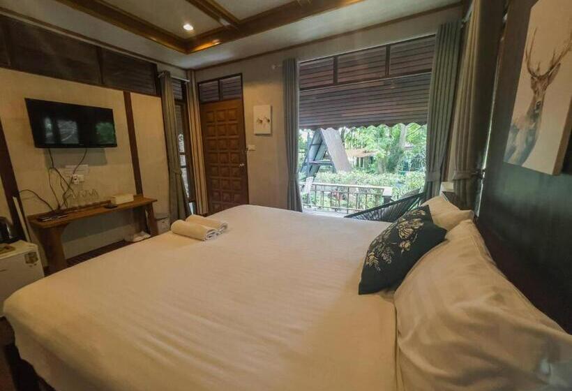 Номер Стандарт с Балконом, ้hilly Phitsano Resort