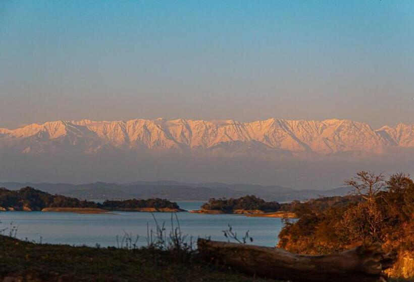 Номер Стандарт Вид на Озеро, Campong Nature Retreat