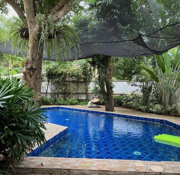 스탠다드 룸 가든 전망, Standard Room With Swimming Pool Access