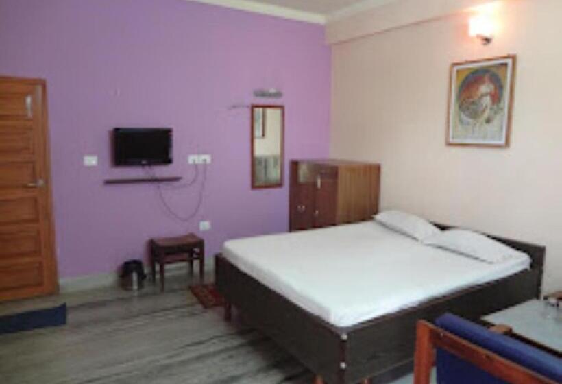 Номер Deluxe, Vijieya Hotel Bihar