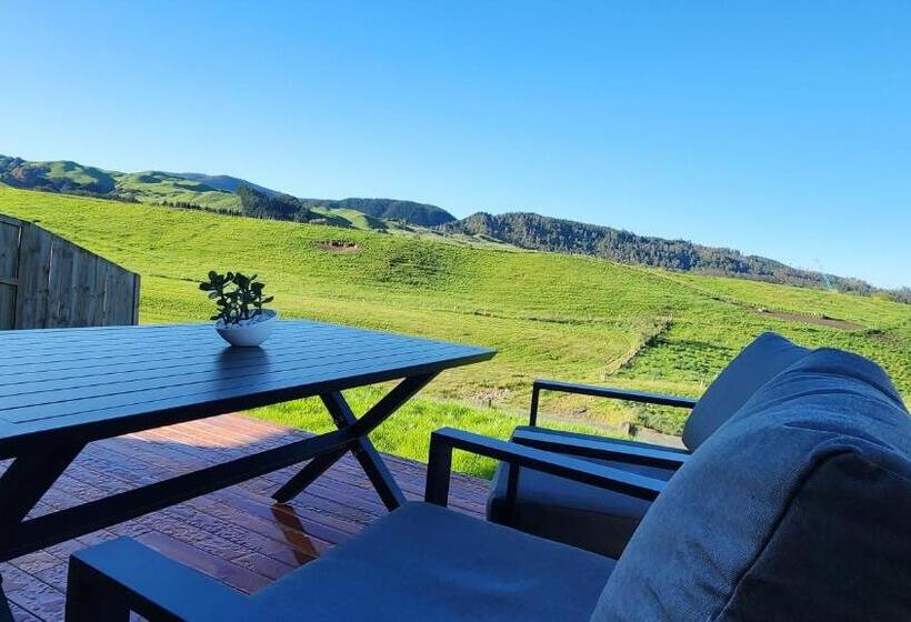 Стандартный Номер Кровать Кинг, A Stunning Retreat In Rotorua!