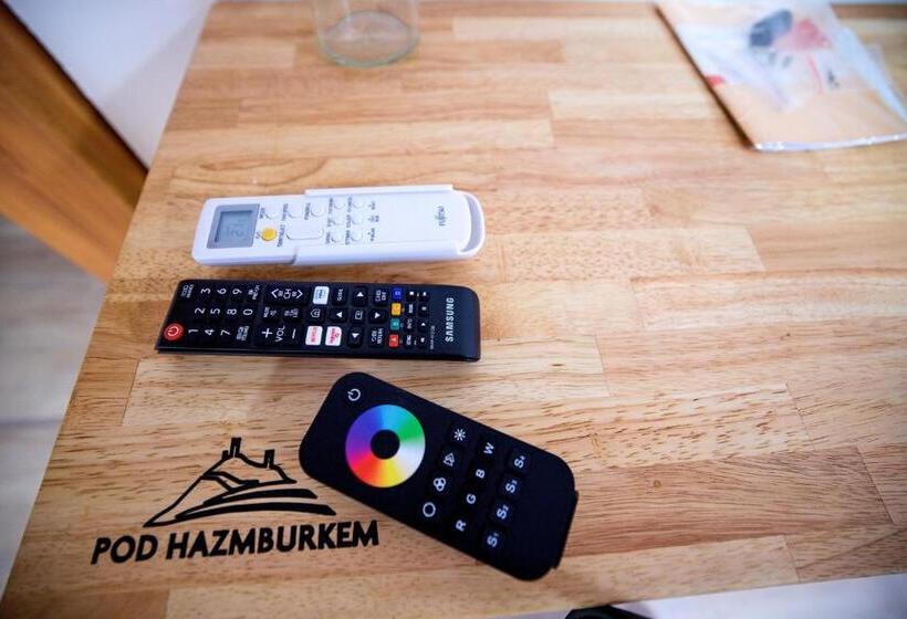 Люкс Дюплекс, Penzion Pod Hazmburkem