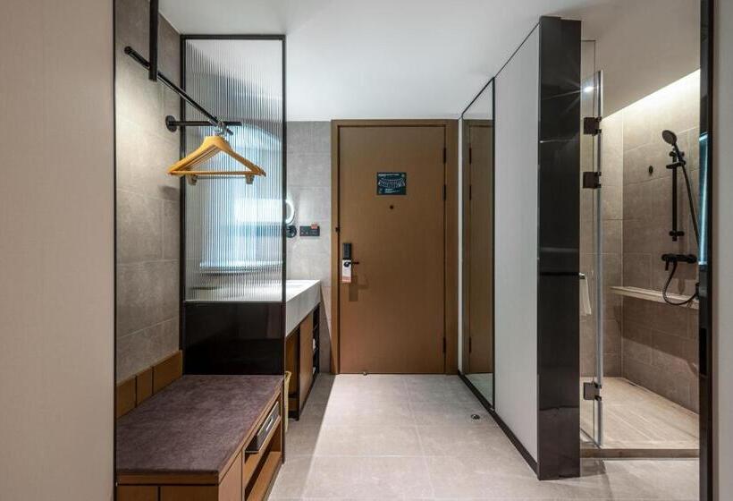 Номер Superior, Atour Hotel Qingdao Tangdao Bay Jinggangshan Station