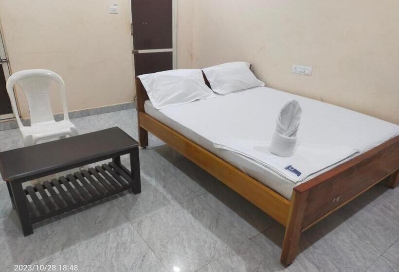 Номер Economy, Grand Karthikeya