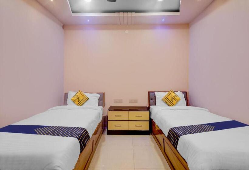 三人经典房间, Spot On Nrg Inn