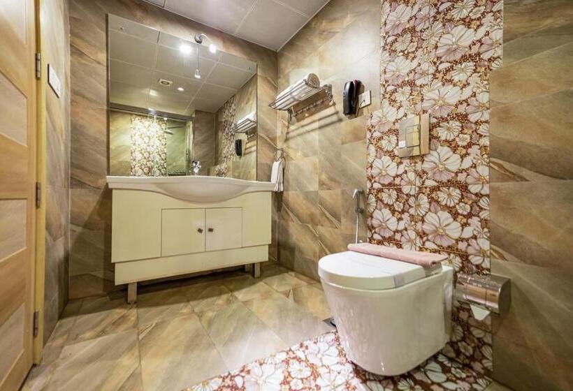 Люкс Повышенной Комфортности, Parakkat Nature Hotel & Resorts Chithirapuram