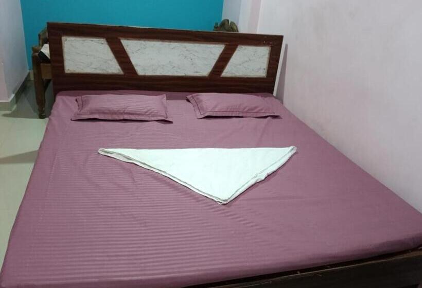 Номер Deluxe, Patitapaban Residence Near Golden Beach By Morservices