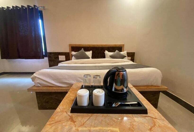豪华房间, Shree Yog Maya Resort