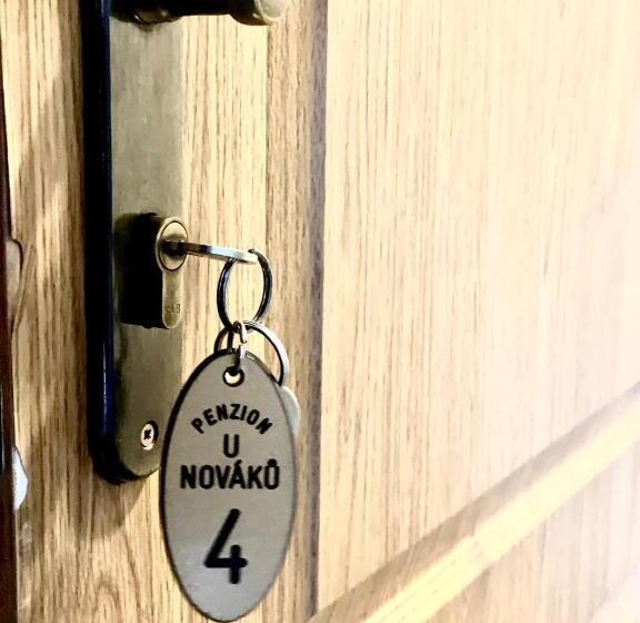 Номер Стандарт Трехместный, Penzion A Restaurace U Nováků