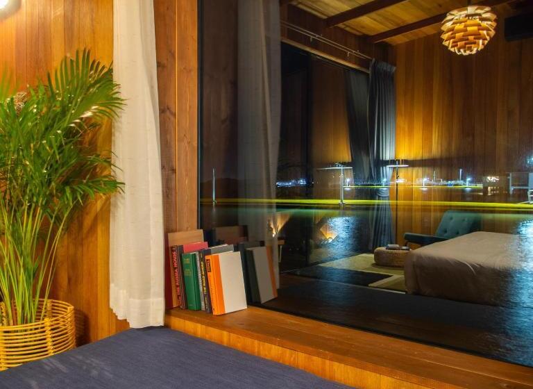 اتاق استاندارد با تراس, Portosalo
