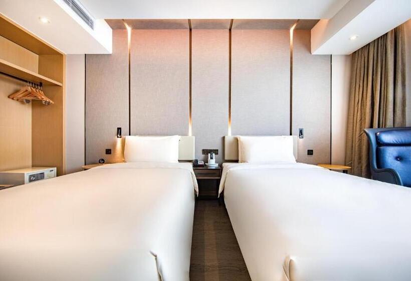 Номер Superior, Atour Hotel Foshan Shunde Country Garden