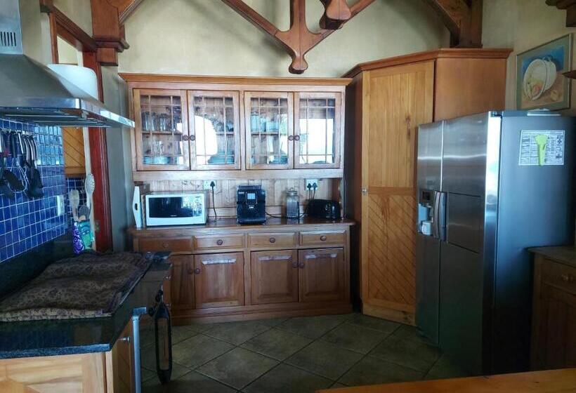 Family Suite, Beach Bnb