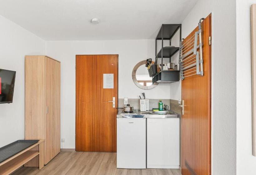 Номер Deluxe, Home2stay Apartmenthaus Heilbronn City Kitchen Parking Highspeed Wifi Washroom