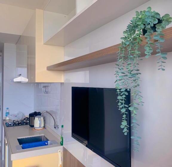 Студия Стандарт, Apartemen Sky House Bsd By Benchmark