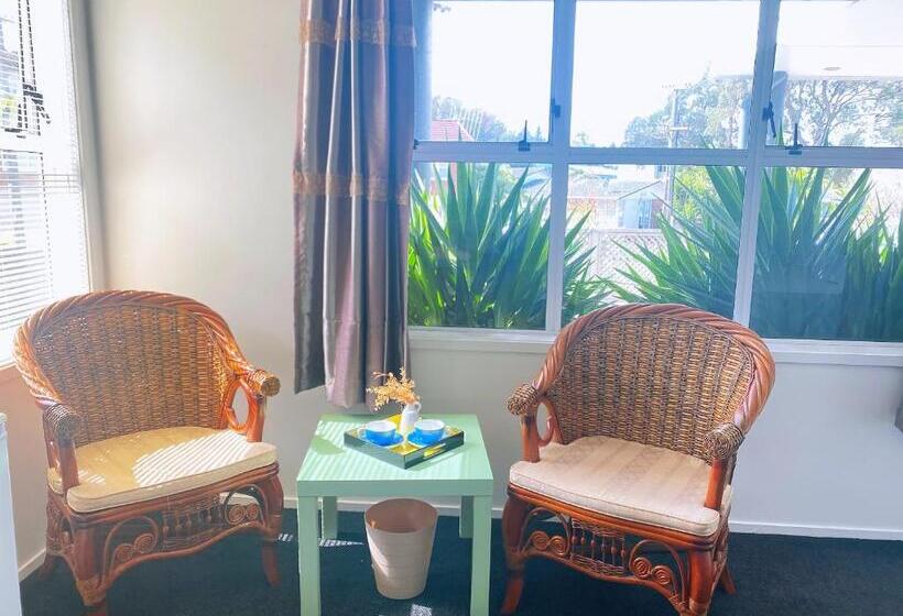 스탠다드 룸 킹사이즈 침대, A Private Large Master Room With En Suite