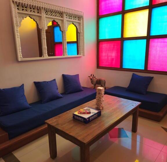 标准间, Marwar House